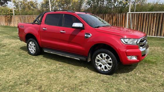 FORD RANGER 3.2 XLT 4X4 CD 20V DIESEL 4P AUTOMÁTICO FORD RANGER 3.2 XLT 4X4 CD 20V DIESEL 4P AUTOMÁTICO